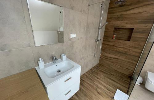 Apartament Rynek 13 z parkingiem - Centrum Bochni - Foto 13