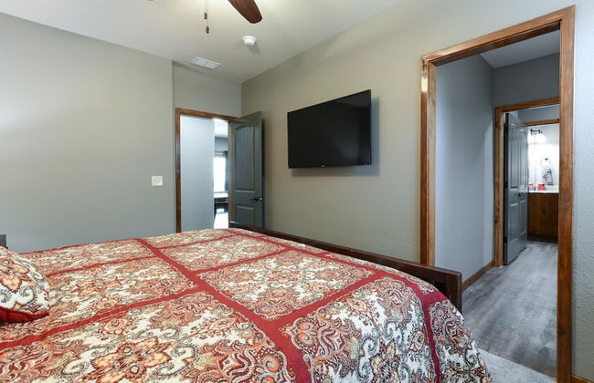 Cedar Crest Lodge - Photo 9