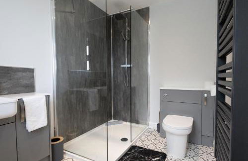 Field View- Amazing 5 bed, Great for contractors and families - Foto 6