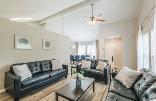 Memorial City Gem Sleeps 12 Fenced Yard - Foto 1