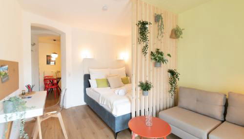 Peter Apartments- Apartment mit eigenem Eingang I 30qm I zentrale Lage I Bad I Küche I Terrasse I TV - Photo 1