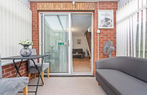 Central Peaceful Home with Parking, Wi-Fi and Garden - Foto 15