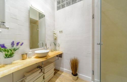 Stylish Loft at Madrid's Heart, Chueca - Photo 6