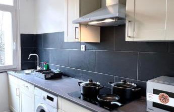 BEGE APARTMENTS Momentum Stay - Photo 6