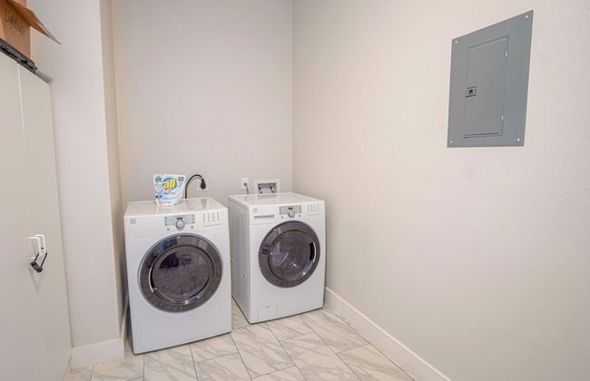 Gorgeous, Family-friendly Home Near Downtown - Foto 17