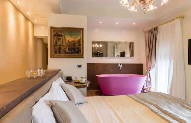 Locanda Leon Bianco on the Grand Canal - Photo 11