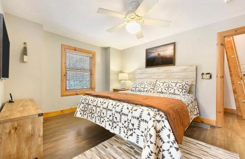 Jamesons Cabin! 8 Minutes to Wisp, HotTub, FirePit, Pets, EV Chgr - Foto 16