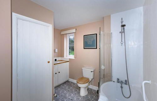 Dulcote Gem 3 Bed 3 Bath Parking & Cathedral Views - Photo 39