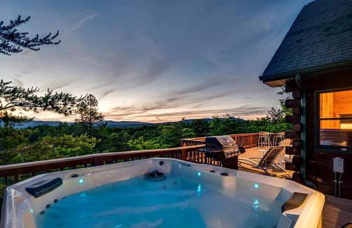 Secluded Luxury Cabin with Hot Tub on 40 Private Acres Near Moorefield, West Virginia - Foto 4