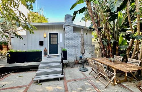 Charming Zen Venice Beach 3BR Home w/Patio & W/D - Foto 8