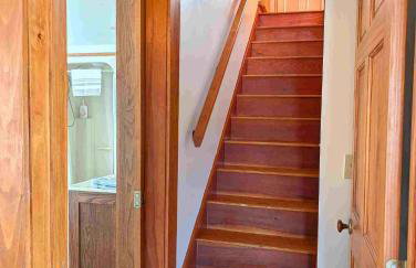 A - Farmhouse Apartment on Miles Smith Farm - Foto 2