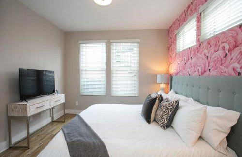 2 Miles to Broadway w Rooftop Deck Grill & Garage - Foto 22