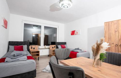 Livemore24 - Apartment 3 in Duisburg WLAN - Smart-TV - 24-7 Check-in und Küche - Photo 2