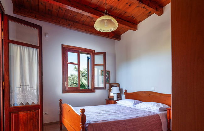 Beautiful Villa, Private Pool, Sleeps 6, Prines in Rethymnon, Crete NW Coast - Foto 8