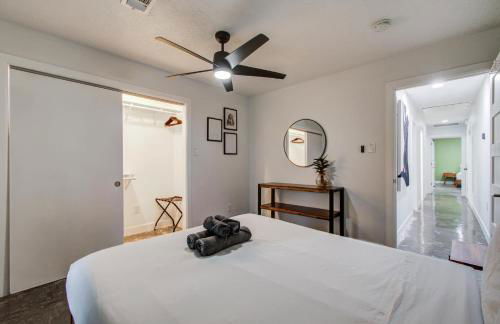 Rustic Modern Escape - 4BD-2BA with Pool & Patio - Foto 21