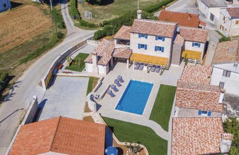 Nine-Bedroom Holiday Home In Bokordici - Foto 11