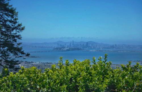 Cozy Berkeley Hills Home with Stunning Views - Foto 24