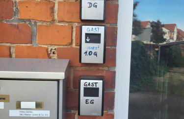 Große Wohnung im EG mit 2xAC - Photo 4