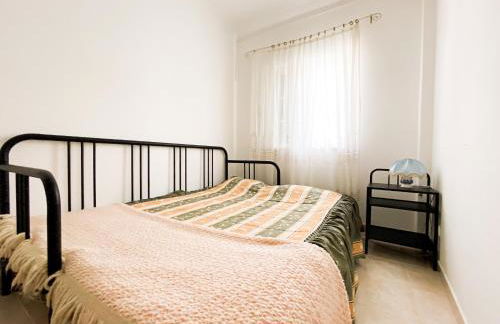 Simple Beach Lovers' Retreat in Espiche #1888 - Foto 4