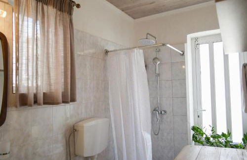 Daniela Village House - Photo 9