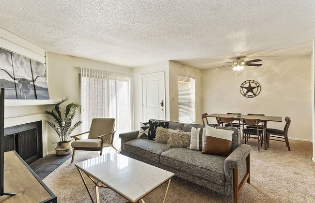 The Relaxing Suites of Midland - Photo 62