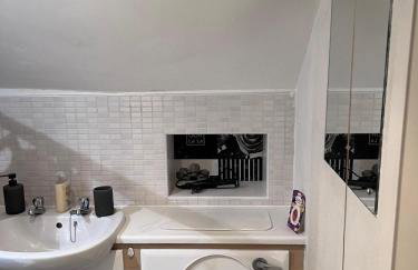 Sweet Home NE LTD - Foto 16