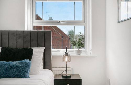 Aylesbury 3BR Home, Sleeps 5, Trendy for couples & Contractors Homely Stay - Foto 21