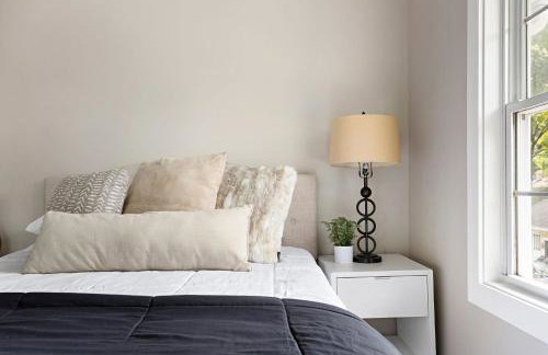 Cute and Quaint on Carrollton-Family Friendly Home - Foto 50