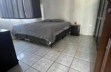 Casa ampla e aconchegante - Foto 2