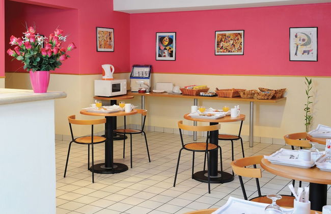 Sejours & Affaires Orléans Jeanne d'Arc - Foto 8