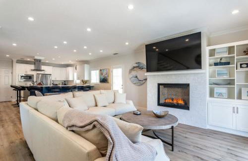 Family Beach House, 400ft to Beach, Parking, BBQ - Foto 7