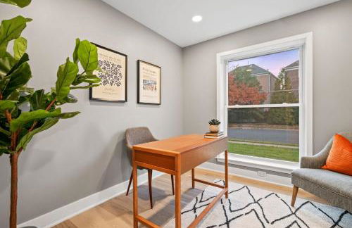 Tysons LUXE 6BR Modern and Spacious - Foto 22