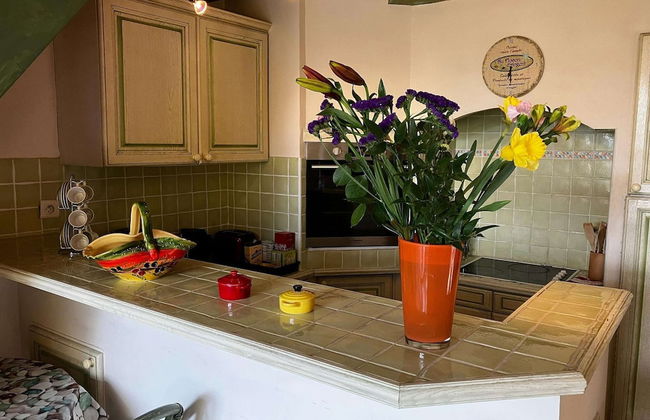 Charming Holiday Home With Swimming Pool - Foto 6