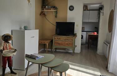 Nid de verdure à 15 minutes centre et plage - Foto 2