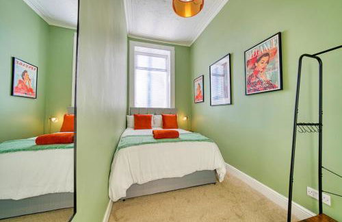 3-Bed Flat Free Parking 10 Mins to City Centre - Foto 12