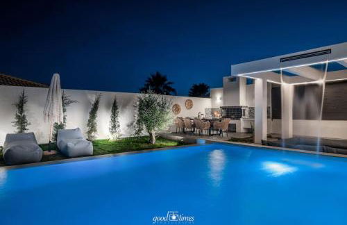 Nefele Luxury Recidency, A Concealed Delight by MindYourVilla - Foto 11