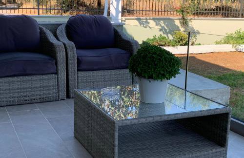 Luxury Home with Garden in the Suburbs - Foto 27