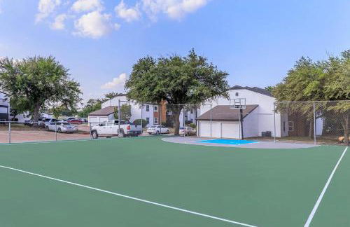 Landing Incredible 1BD Pool Tennis Court - Foto 24