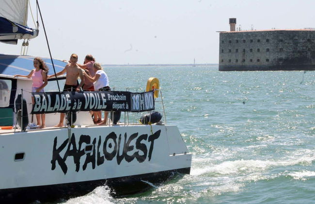 Paseo en catamarán por la costa de La Rochelle - Foto 6