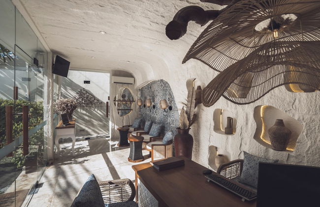 Aleva Villa Seminyak by Ini Vie Hospitality - Foto 7