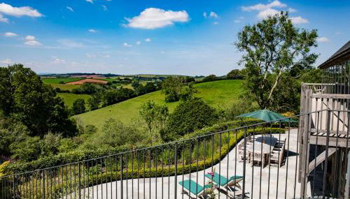 Gitcombe Retreat - Photo 2