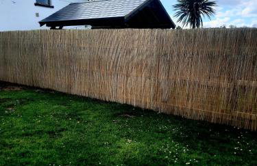 The Loft at Rock Cottage with hot tub - Foto 25