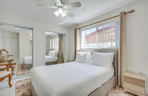 3 Mi to Hard Rock Stadium Home with Fenced-In Yard! - Photo 17