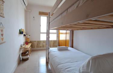 Ático primera línea de playa con vistas al Mar-Climatizado-Wifi-Parking-Solo familias - Foto 11