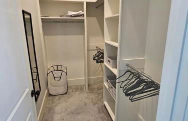 Low Country Cottage in Beautiful Habersham - Photo 3