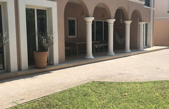 Impeccable 5 Beds Villa in Dubai - Foto 42