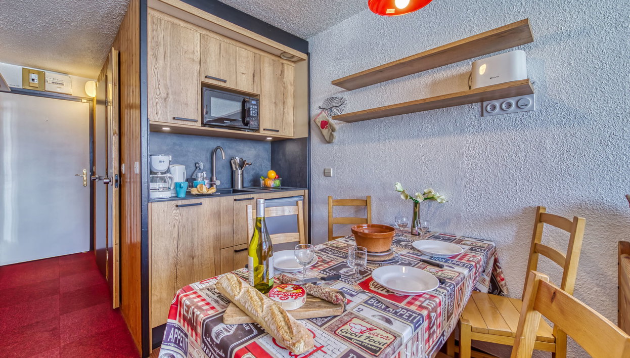 Arcelle 604 - Foto 1, Kitchen / Dining Room