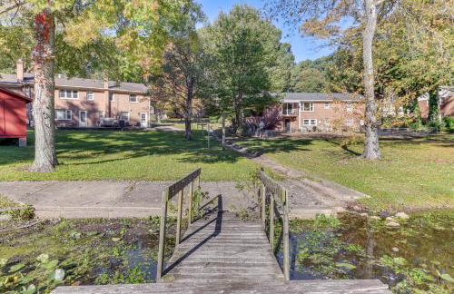 Lakefront Guest Suite Near Richmond - Foto 22