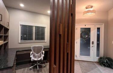 Eagle Lake Paradise! Close to ND! Sunset! Hot Tub! - Foto 63