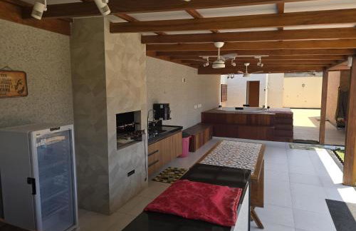 Casa de alto padrão com piscina,quadra e jacuzzi em condomínio - Foto 16